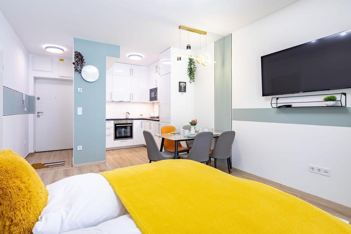Free Parking - Balcony - Sunny - New Daire Budapeşte Dış mekan fotoğraf